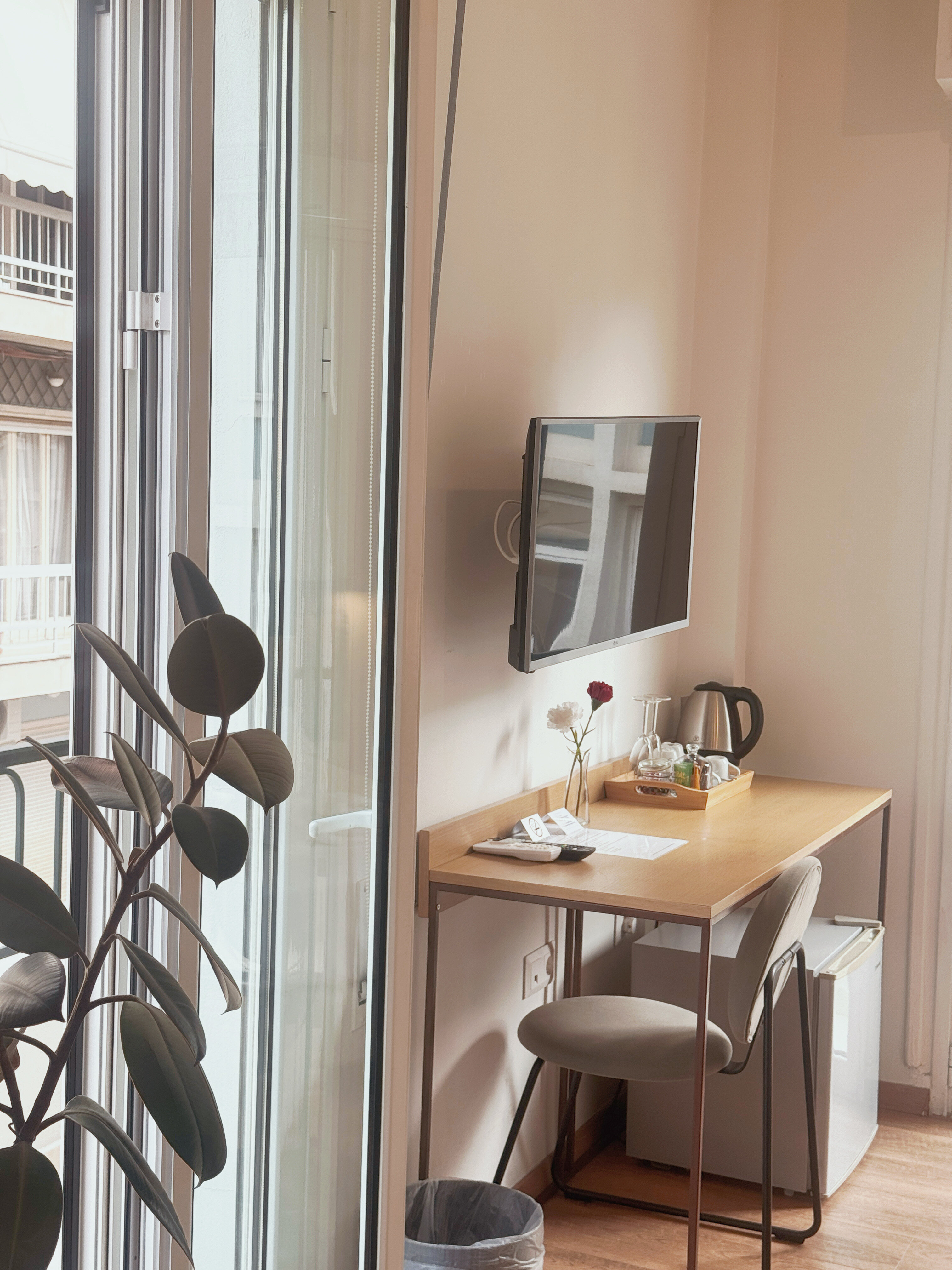 Deluxe Double Room or Two Single Beds with Balcony 15