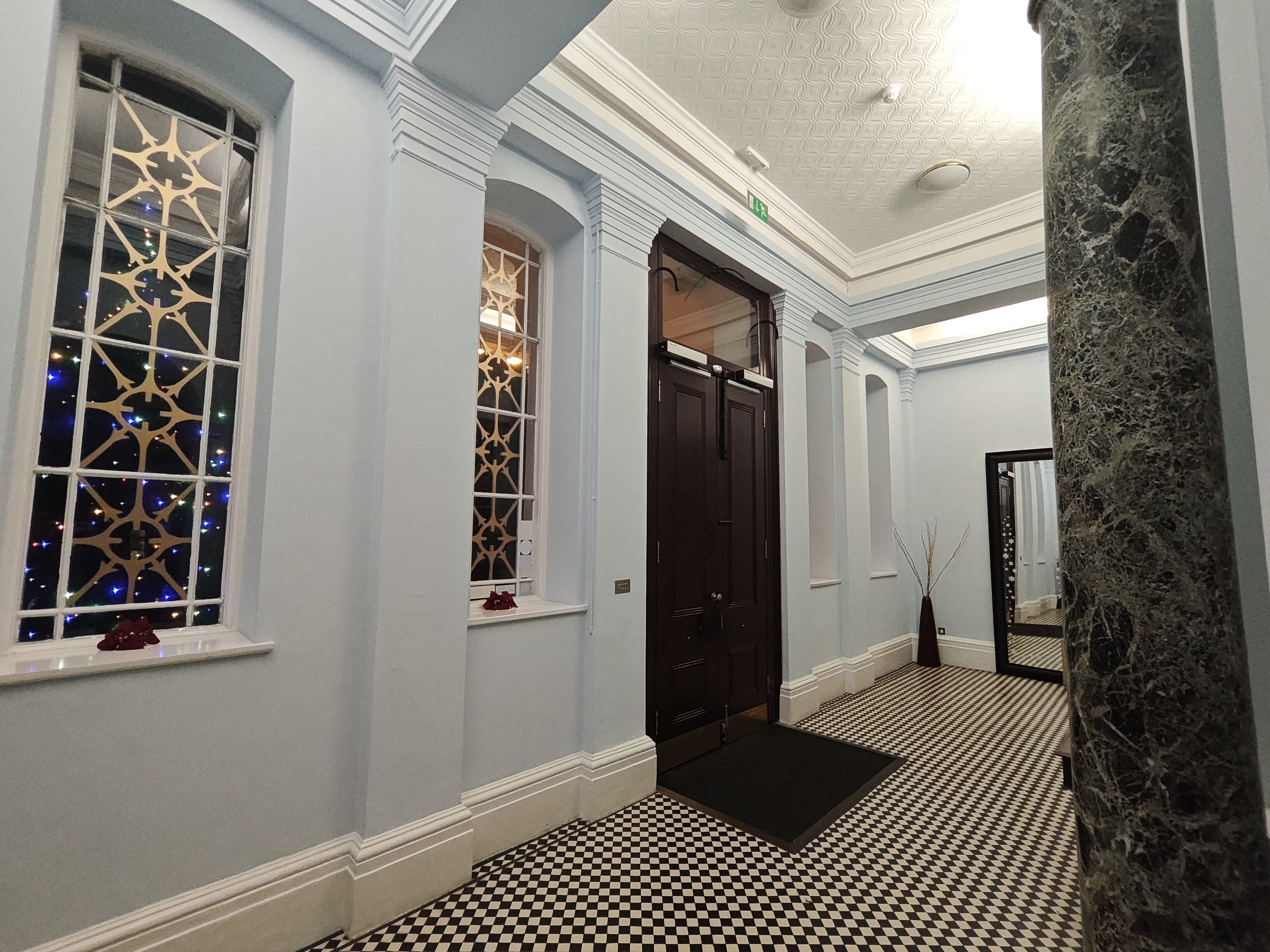 Trenython Manor Resort 10