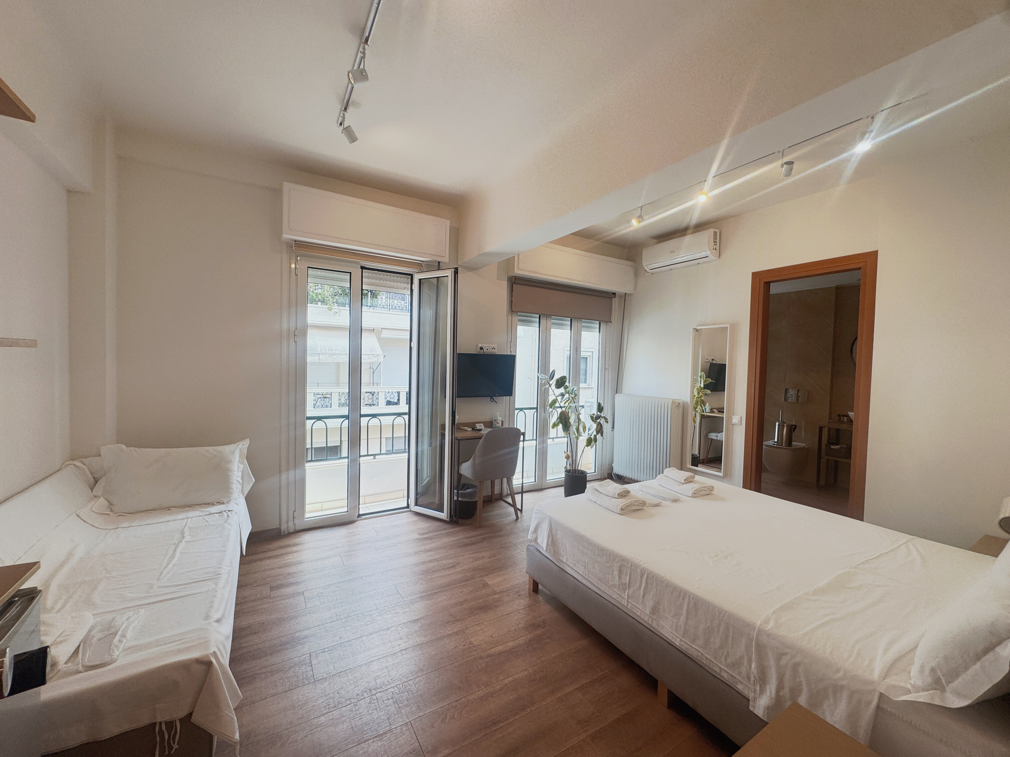 Deluxe Double Room or Two Single Beds with Balcony 1