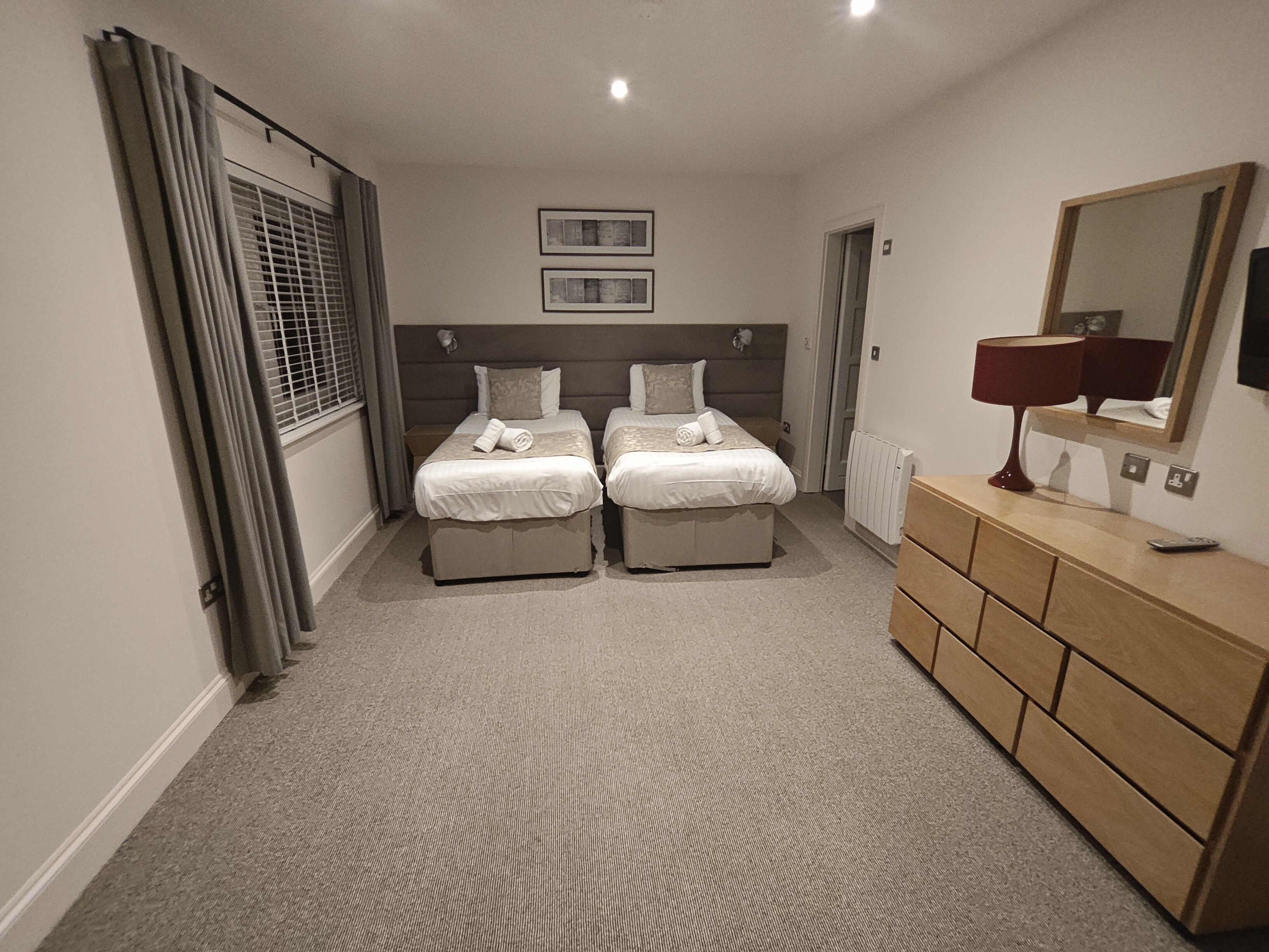 Two-Bedroom Lodge Terrace 14