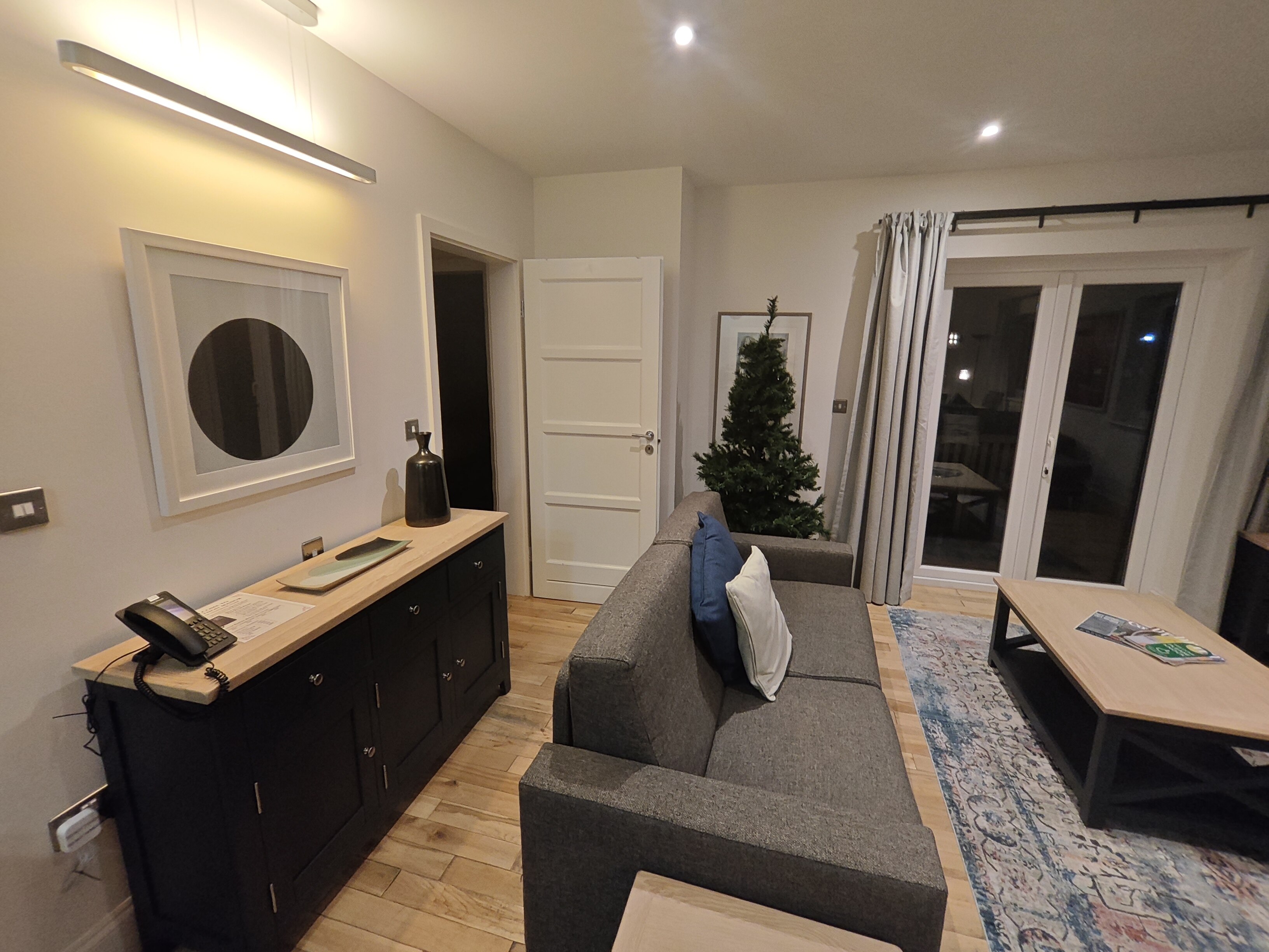 Two-Bedroom Lodge Terrace 6