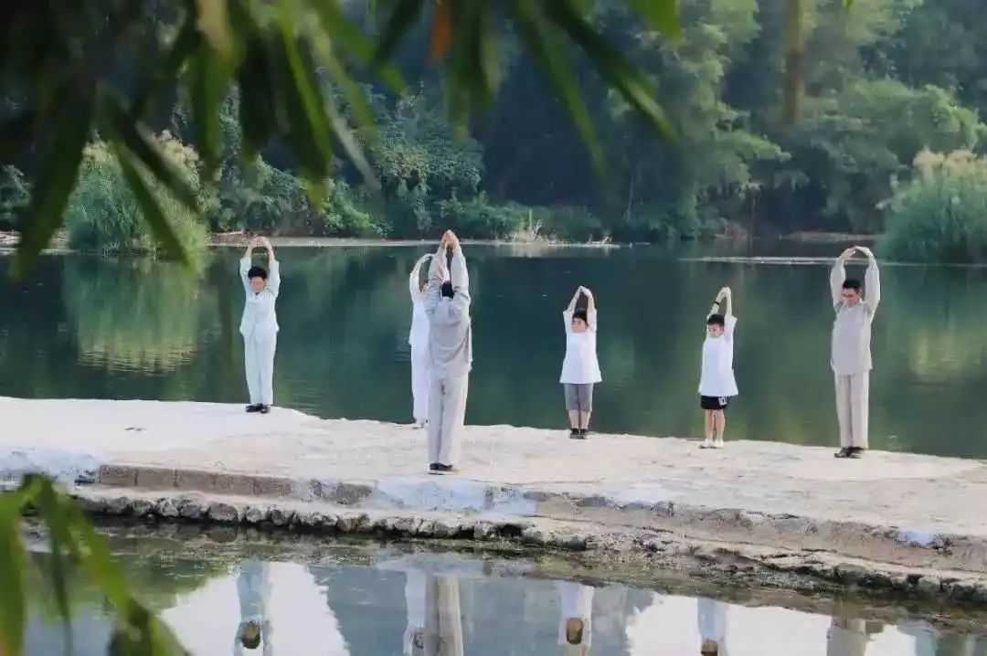 潜派旅行