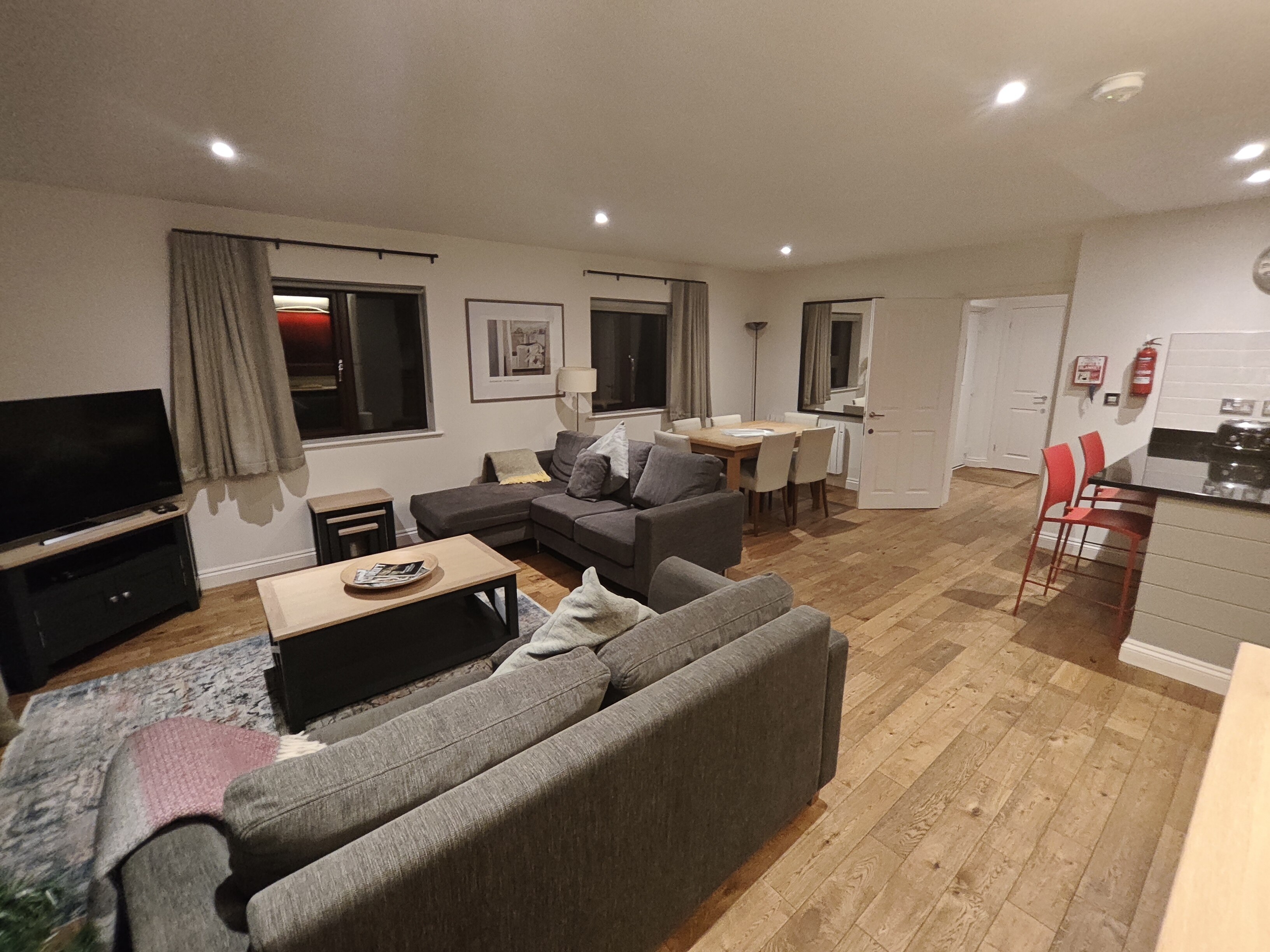 Two Bedroom Lodge with Sea View 6