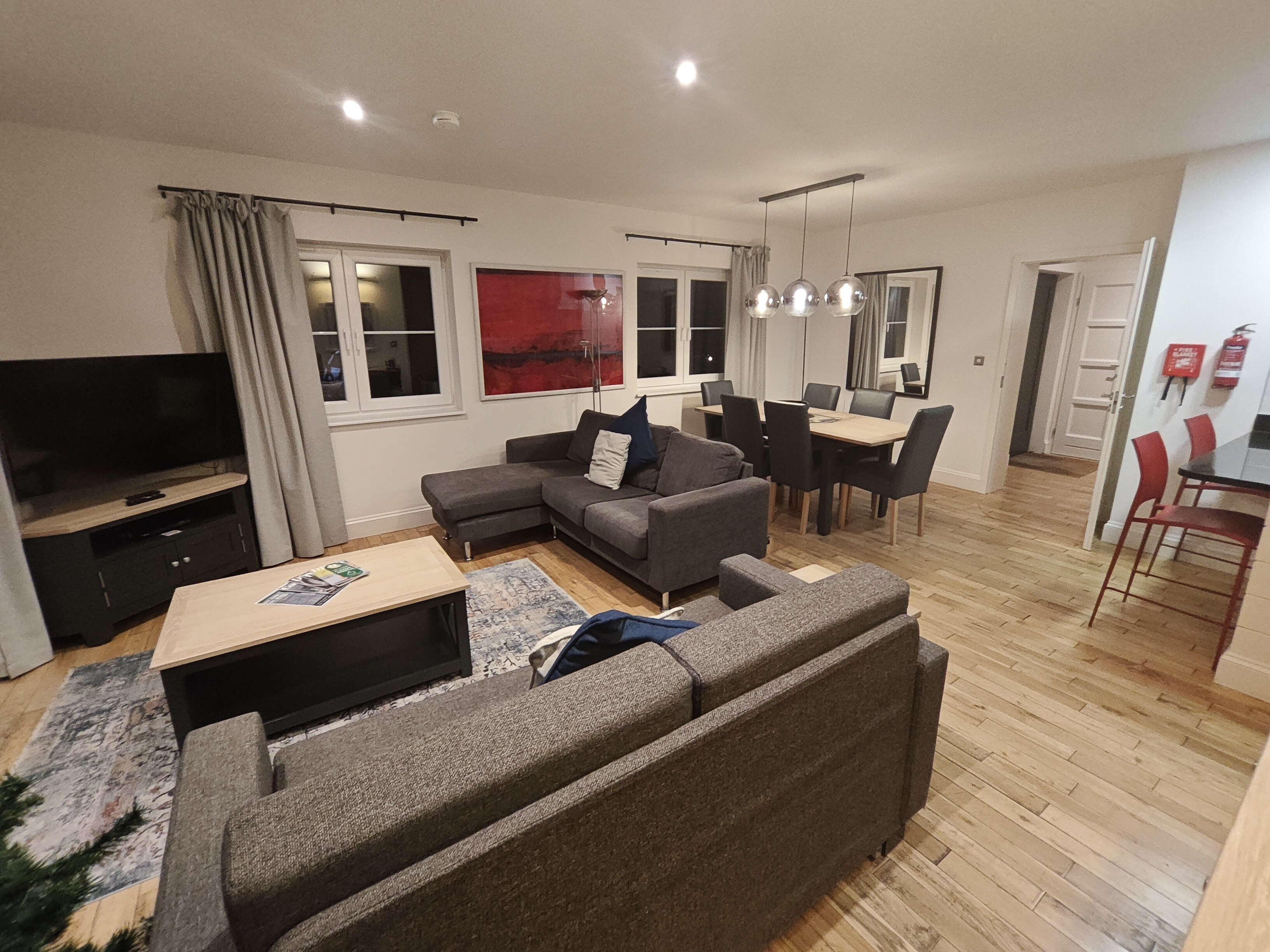 Two-Bedroom Lodge Terrace 12