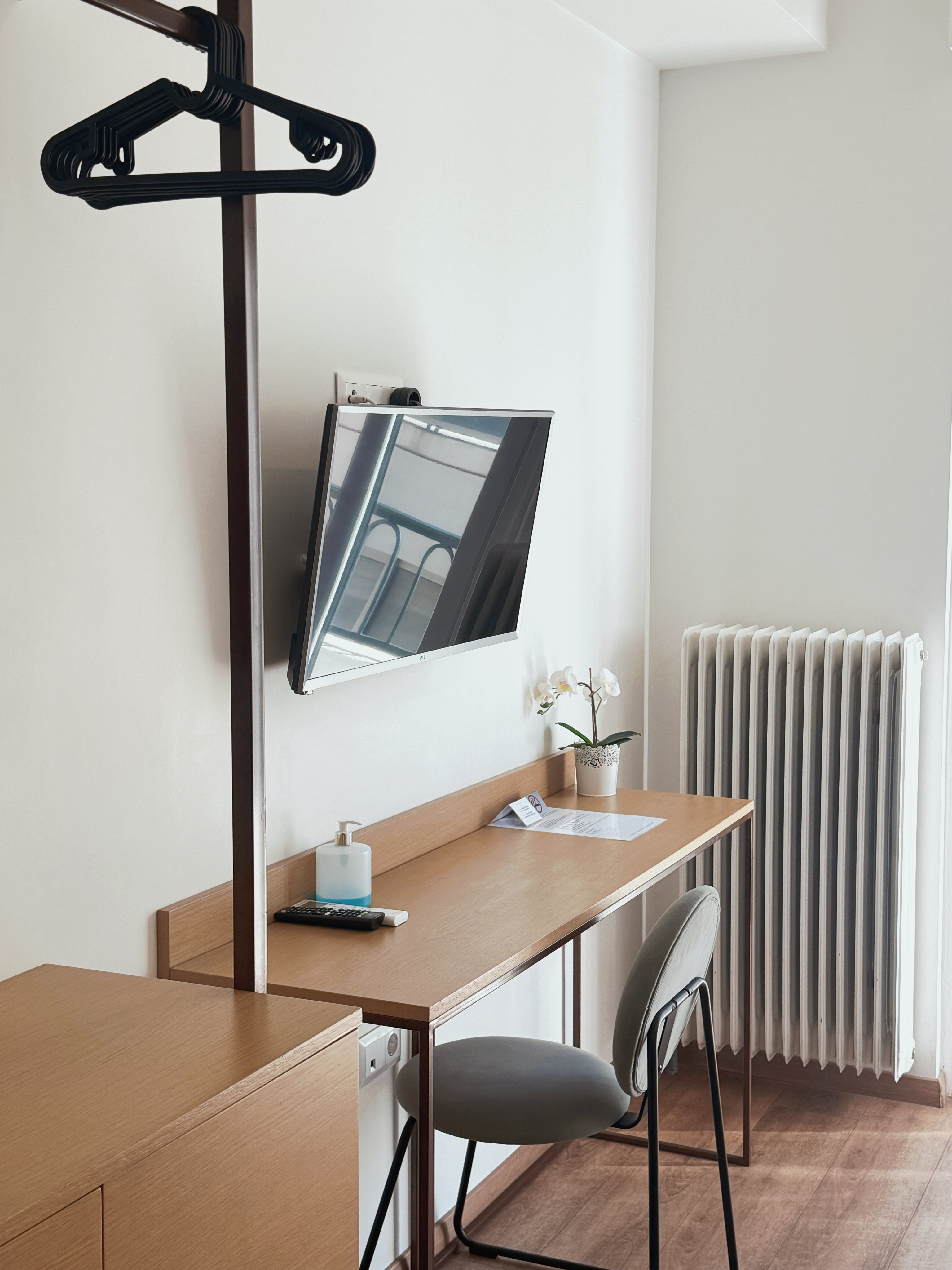 Deluxe Double Room or Two Single Beds with Balcony 3