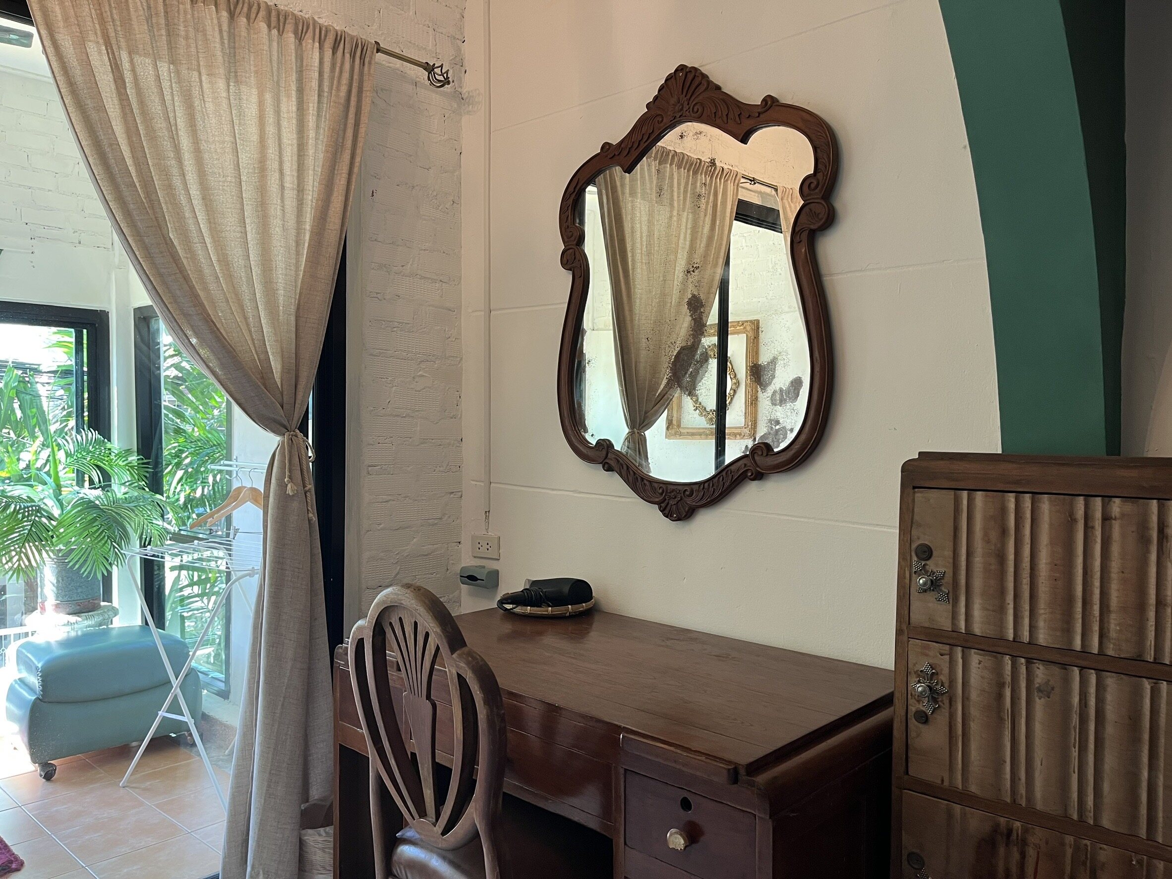 Five-Bedroom House 2