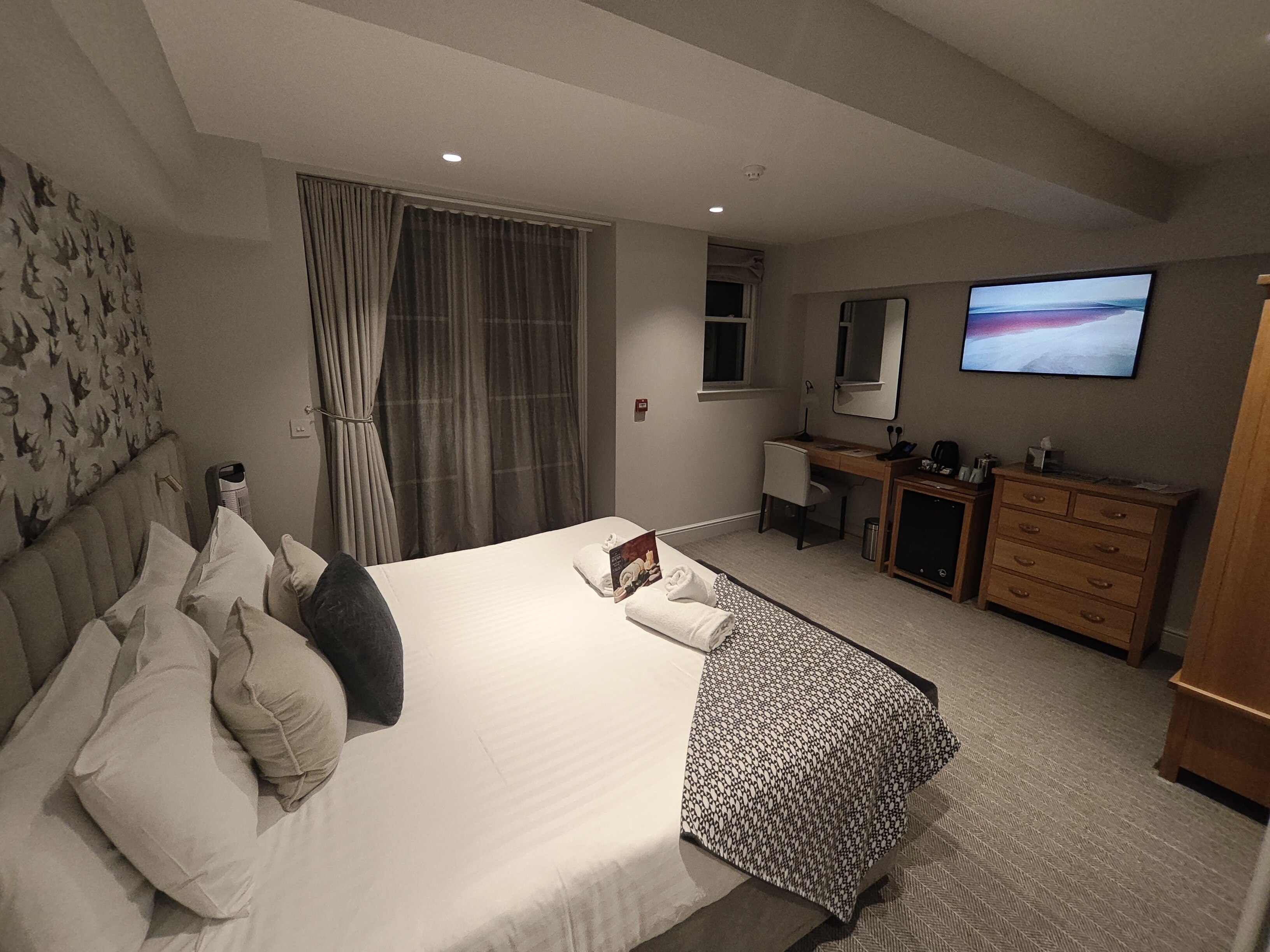 Superior Double/Twin with Terrace 4