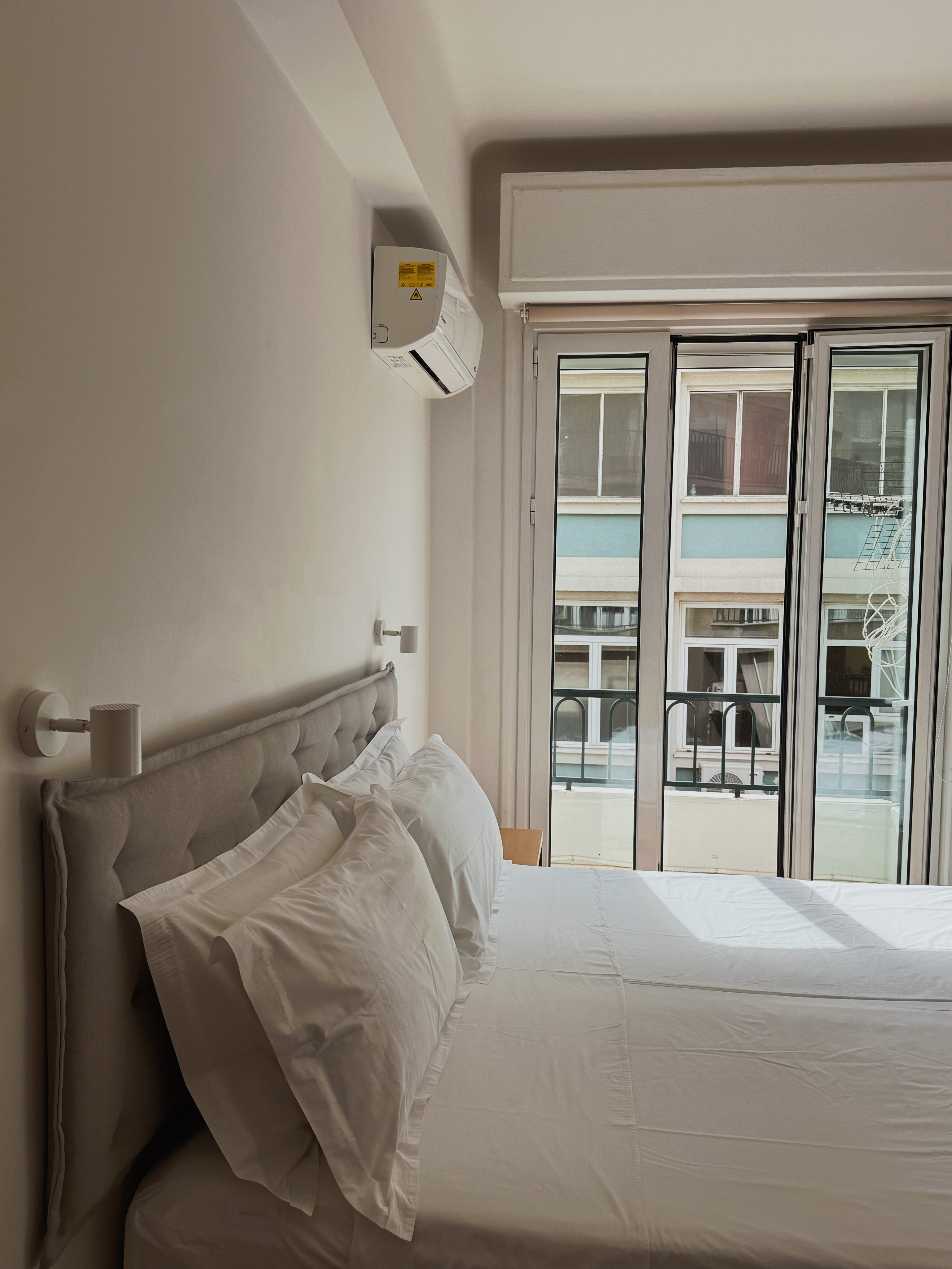 Deluxe Double Room or Two Single Beds with Balcony 3