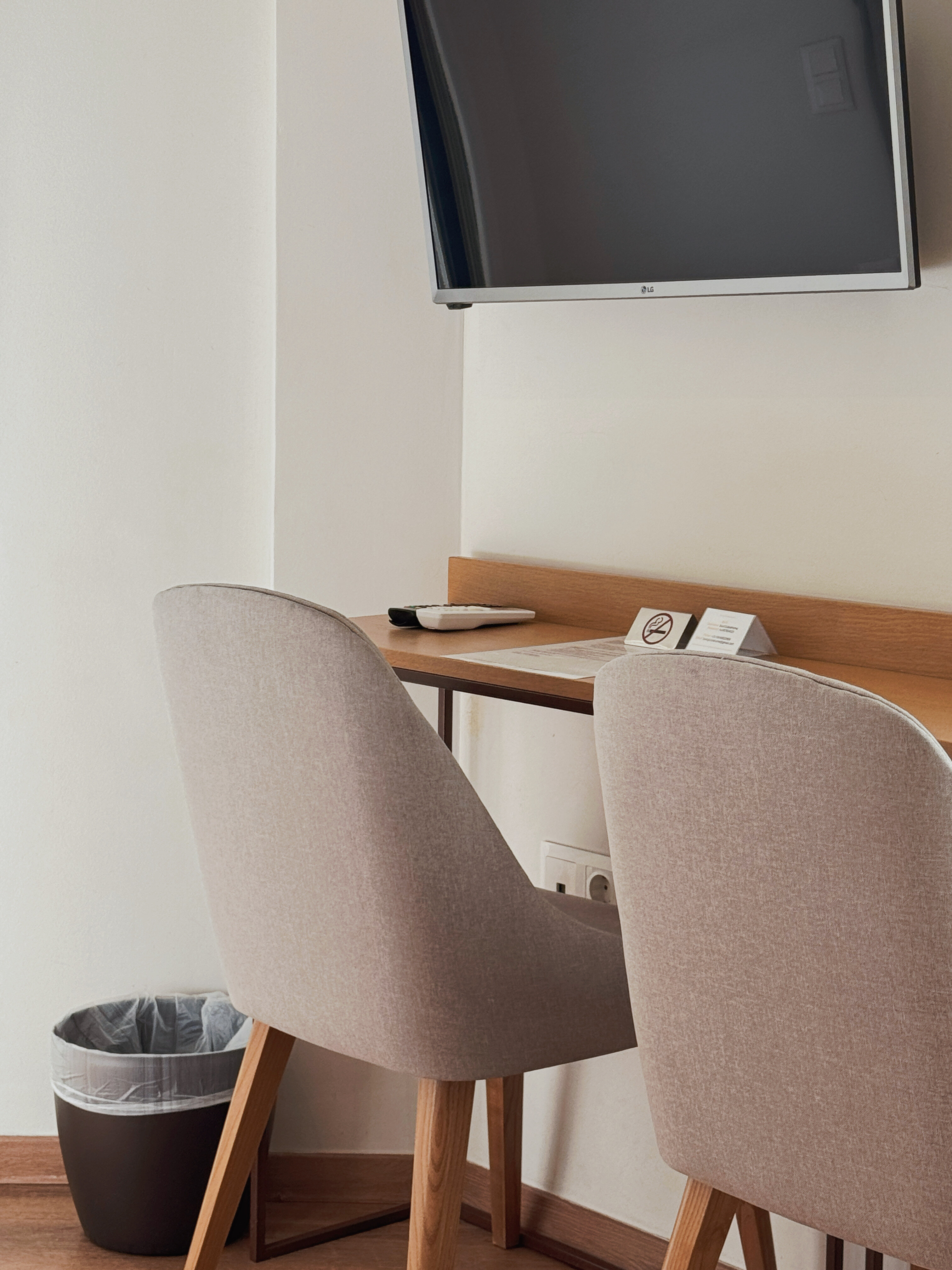 Deluxe Double Room or Two Single Beds with Balcony 10