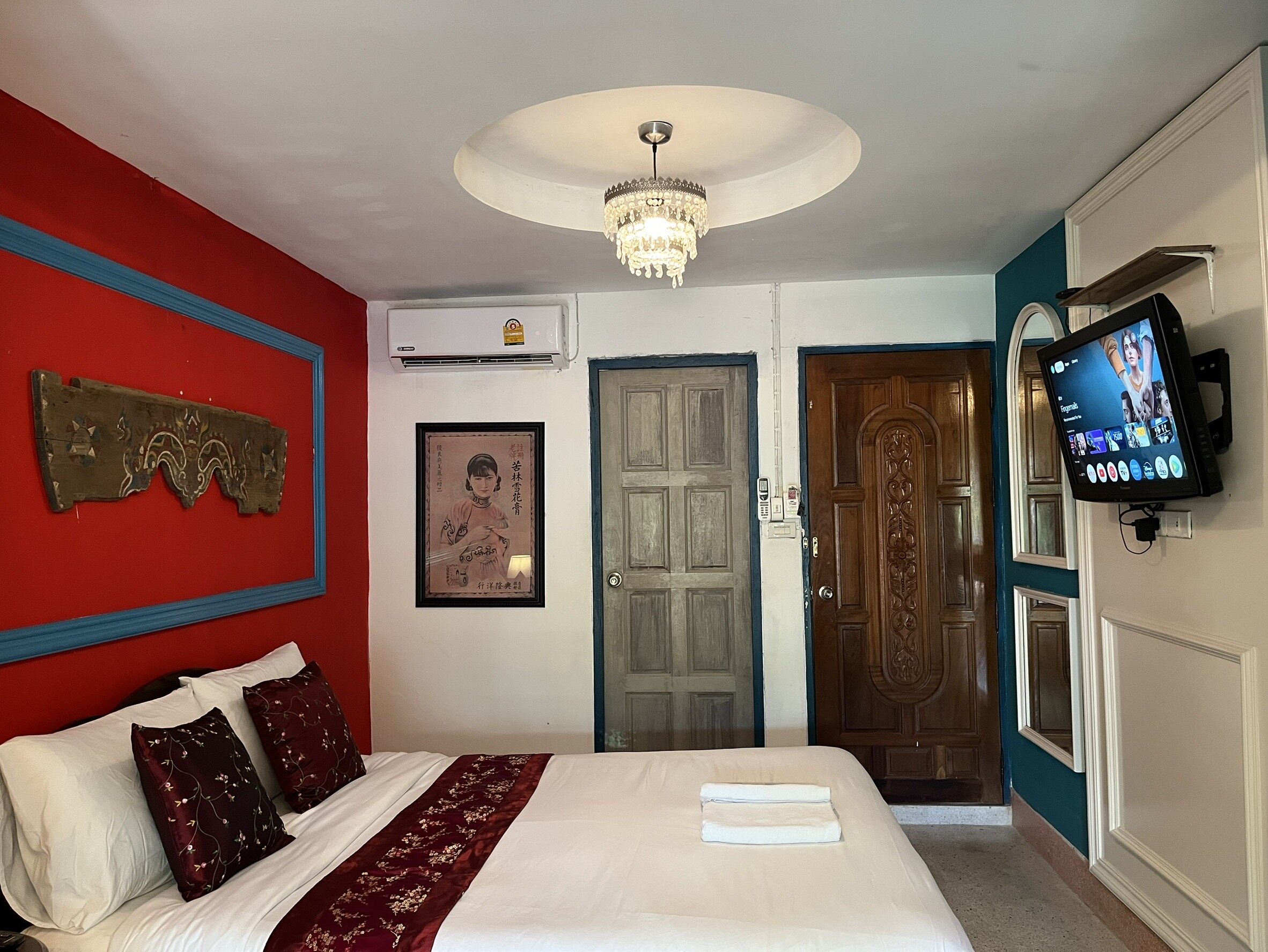 Deluxe Double Room 1