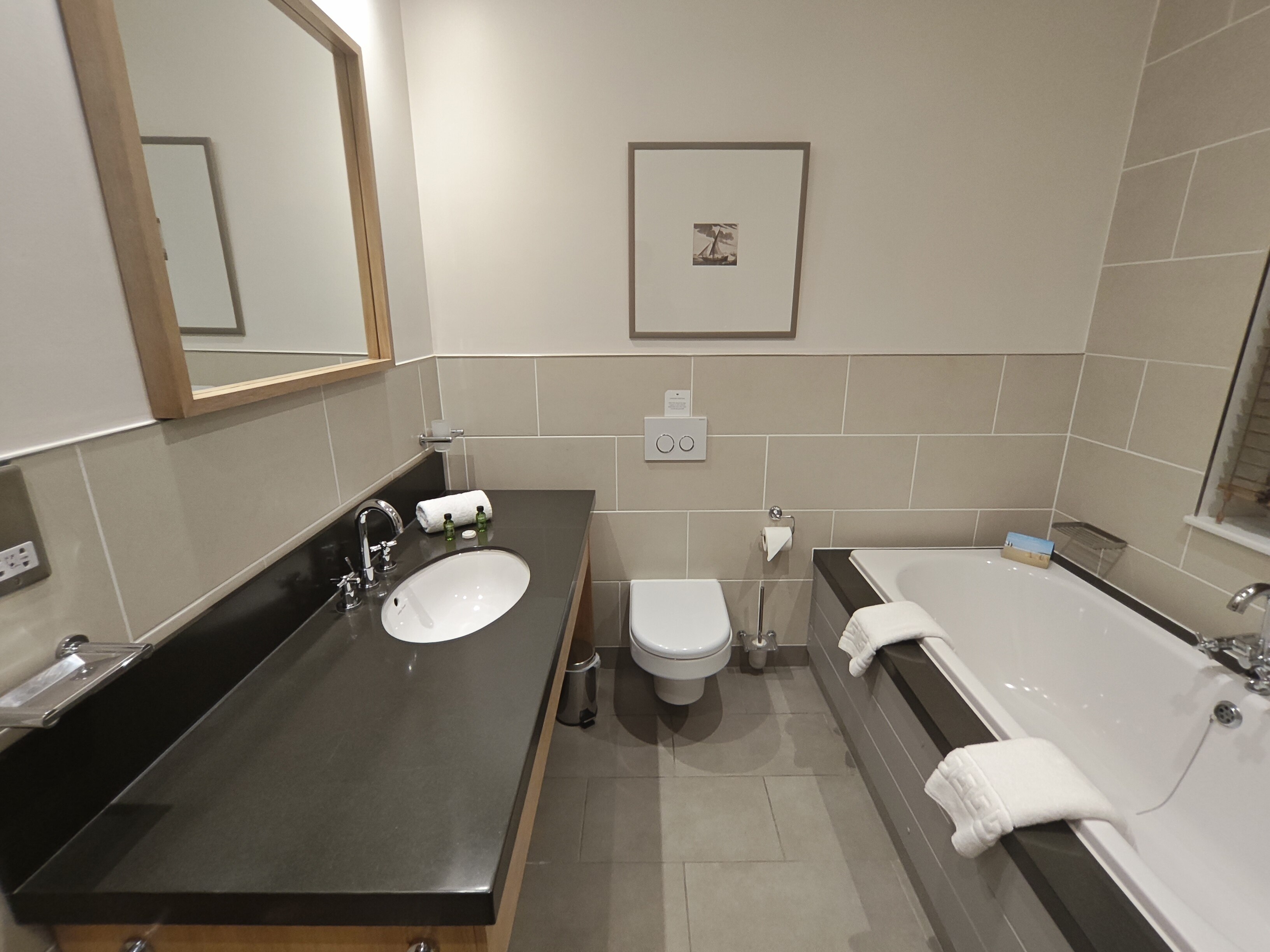 Two-Bedroom Lodge Terrace 10