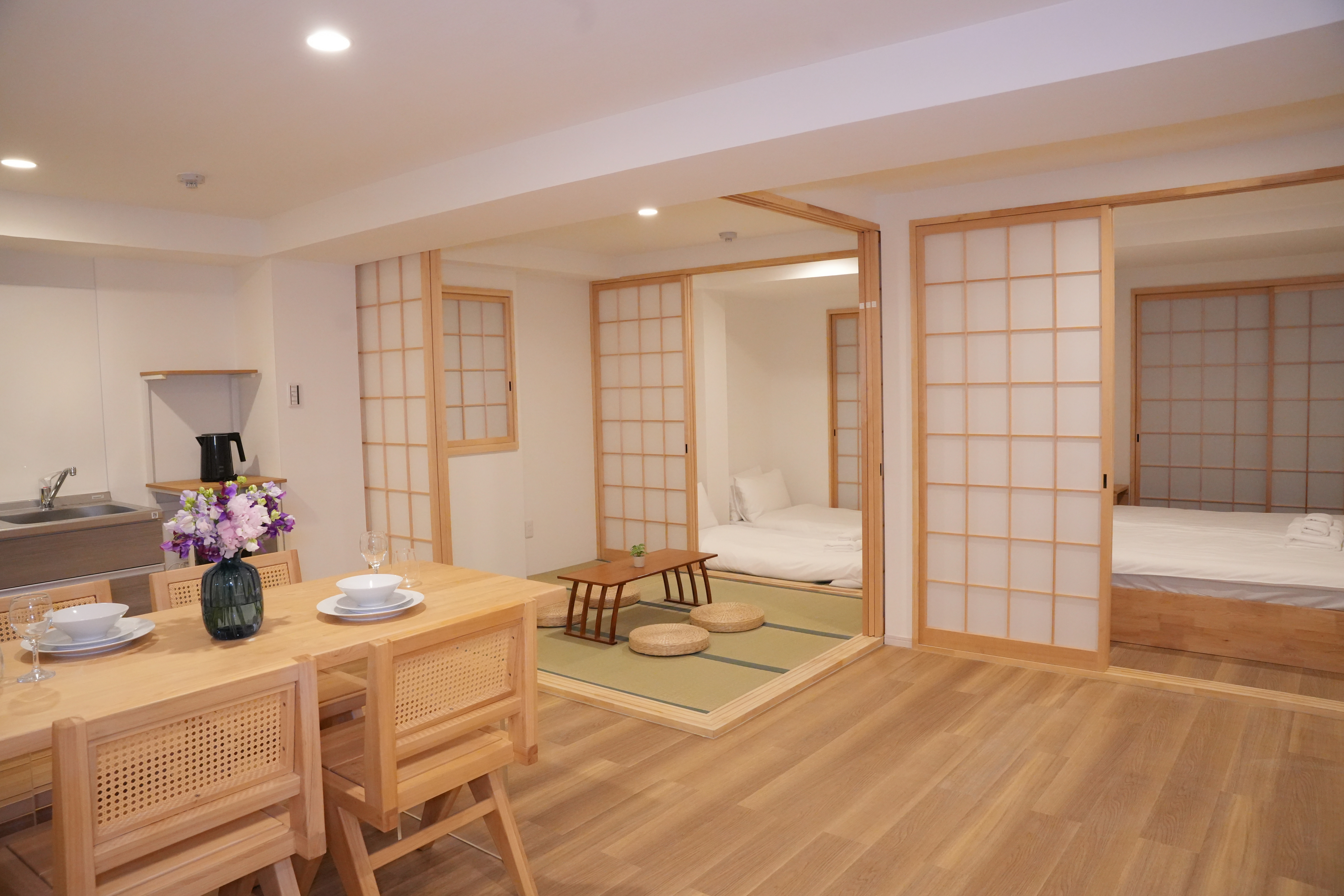 道顿堀贰号公馆｜两室两厅4~6人间｜2间卧室｜1张双人床＋2张单人榻榻米床（可追加2张榻榻米床铺） 3